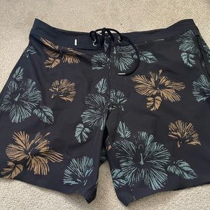 Vuori peak boardshorts